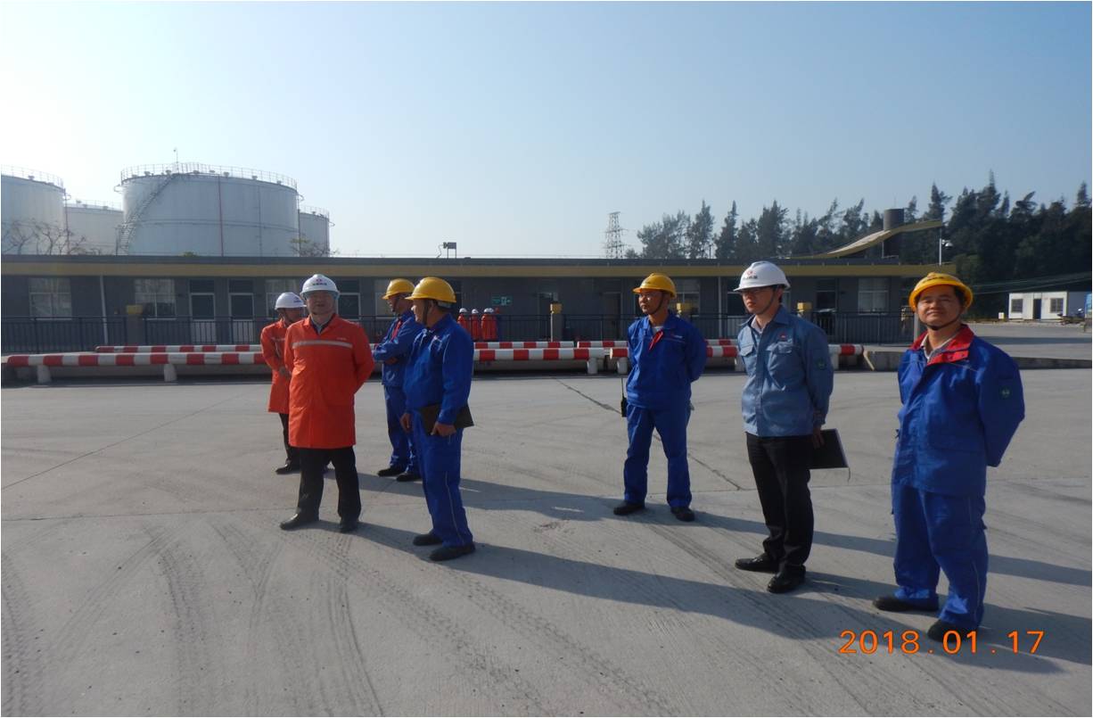 2018年1月17日，股份公司董事長曾一平對新源茂名油庫進行節(jié)前安全大檢查.jpg